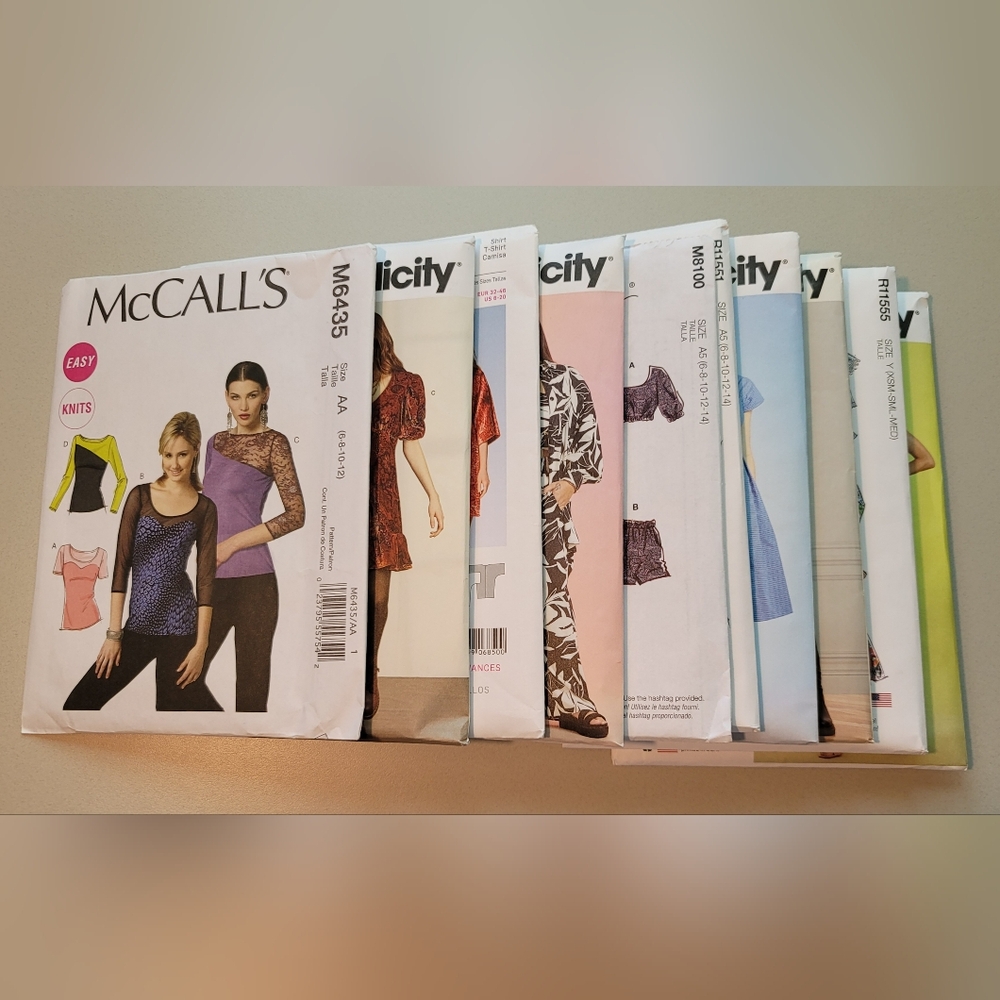 ‼️MUST GO‼️ Lot of 10 uncut new sewing patterns sized small to large